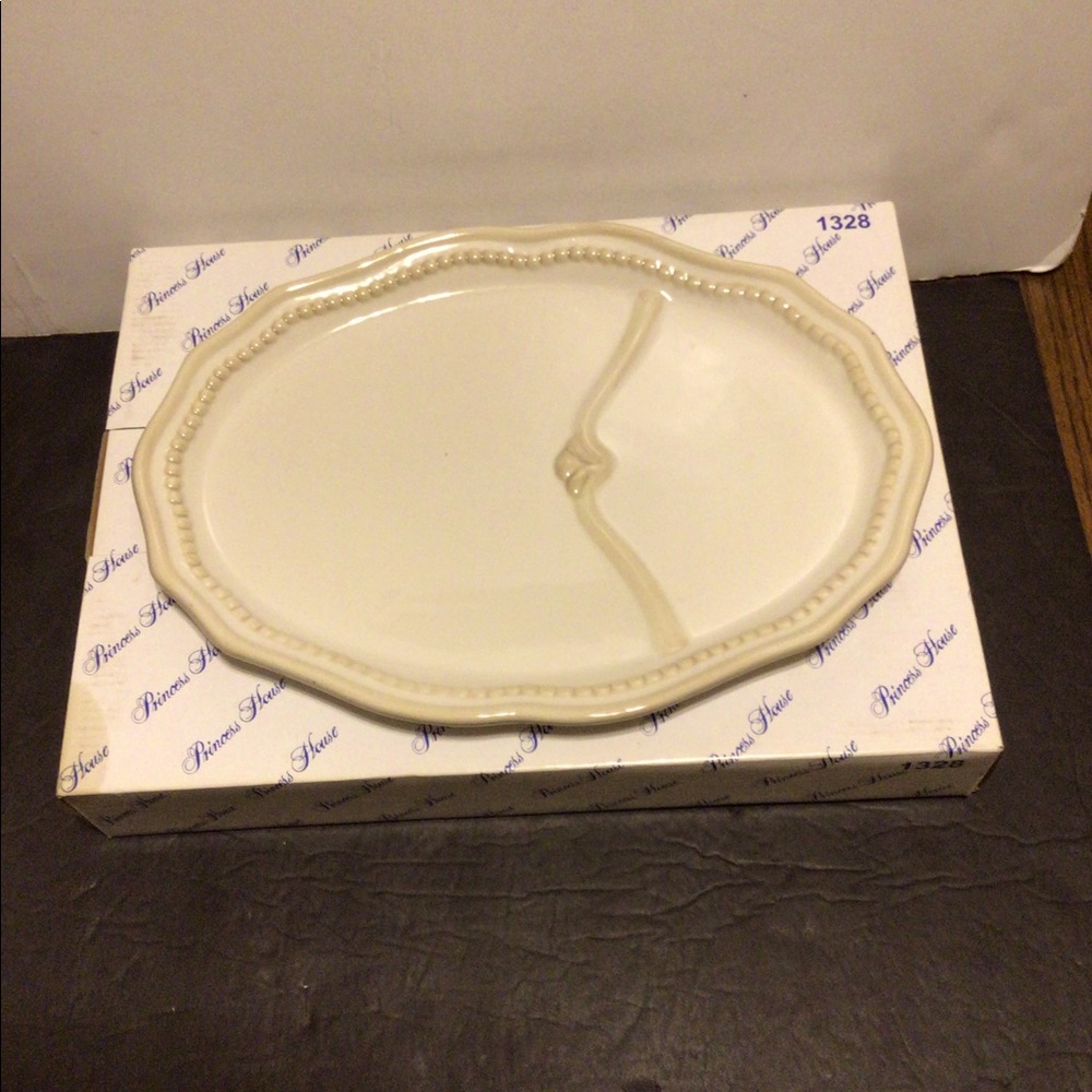 NIB Princess House Ceramic plate